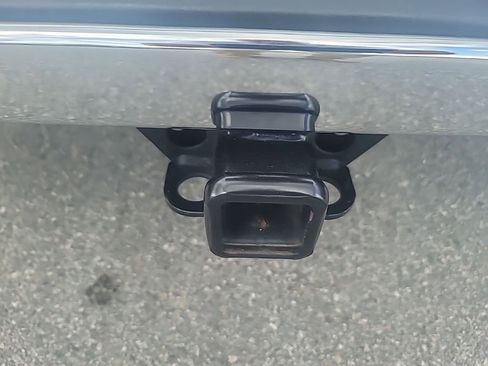 Used 2022 Chevrolet Silverado 1500 LTZ image 7