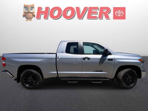 Used 2021 Toyota Tundra SR5 AWD/4WD image 2