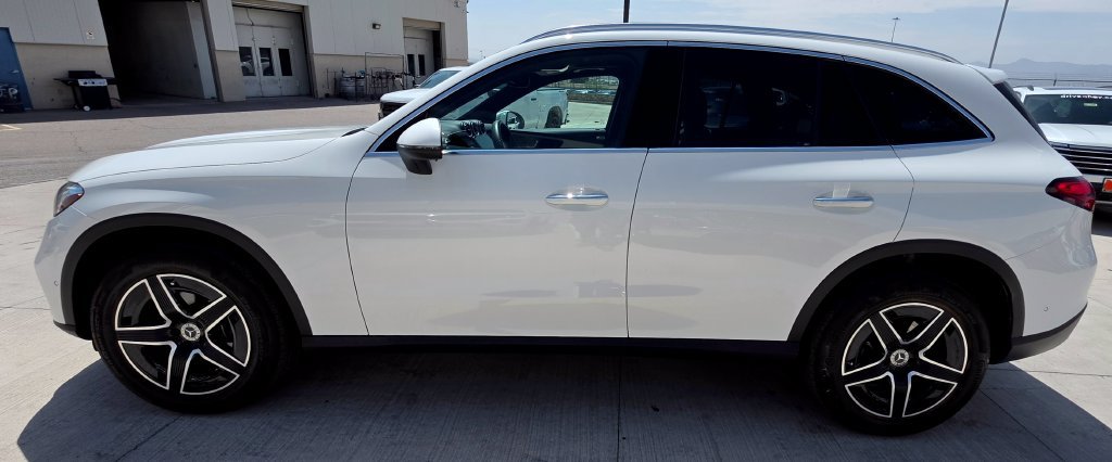 Used 2026 Mercedes-Benz GLC 300 image 6