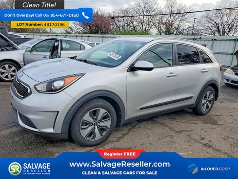 Used 2017 Kia Niro LX image 1