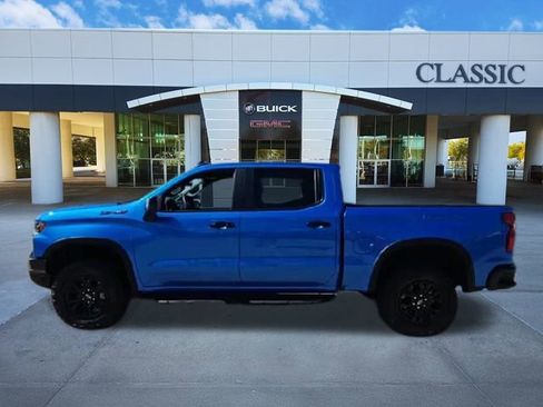 Used 2025 Chevrolet Silverado 1500 ZR2 w/ Technology Package image 5