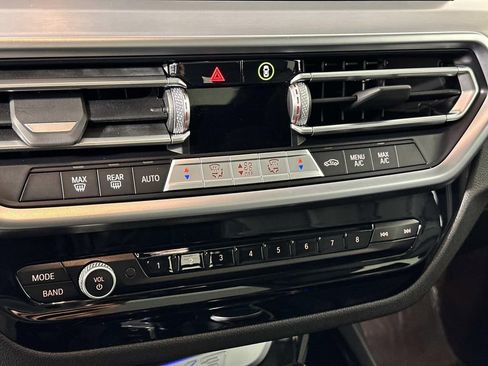 Used 2024 BMW X3 xDrive30i w/ Convenience Package image 9