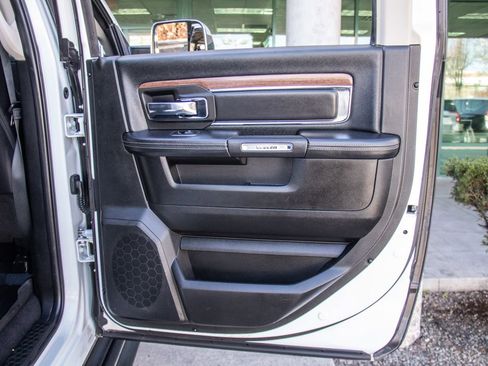 Used 2018 RAM 3500 Laramie w/ Cold Weather Group image 23