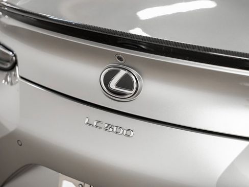 Used 2018 Lexus LC 500 Coupe image 20