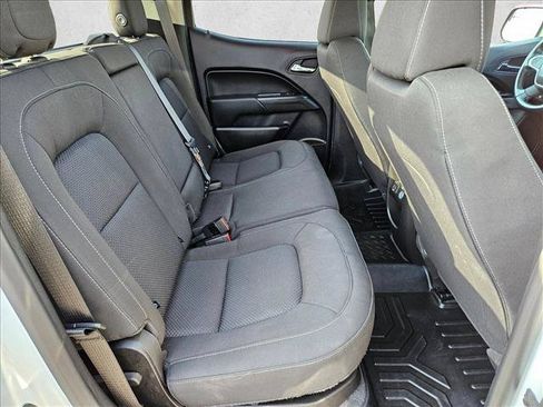 Used 2021 Chevrolet Colorado LT RWD image 18