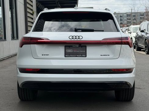 Used 2022 Audi e-tron Premium Plus w/ Premium Plus Package image 10