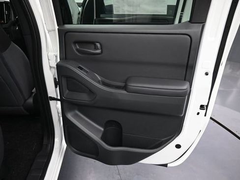 New 2026 Nissan Frontier SV w/ Tow Package RWD image 30