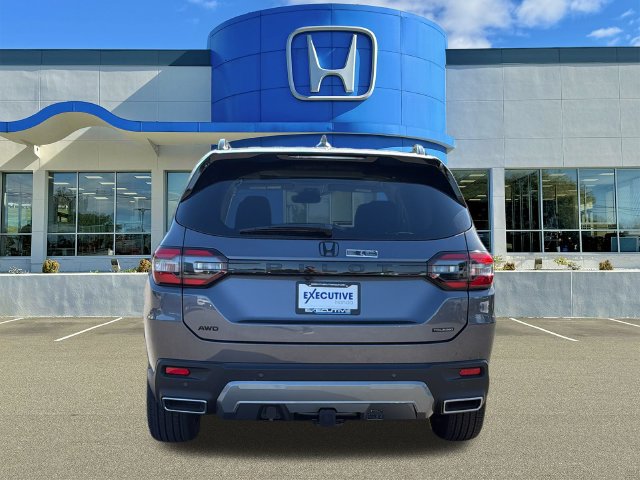 New 2026 Honda Pilot Touring image 5