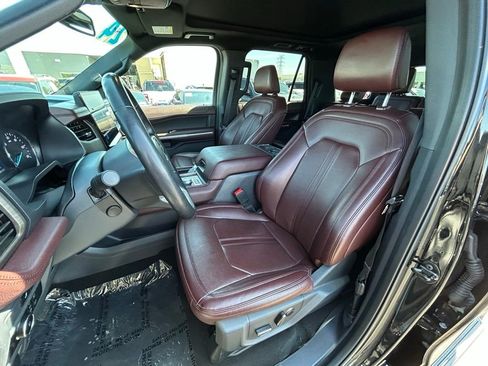 Used 2024 Ford Expedition Limited AWD/4WD image 15