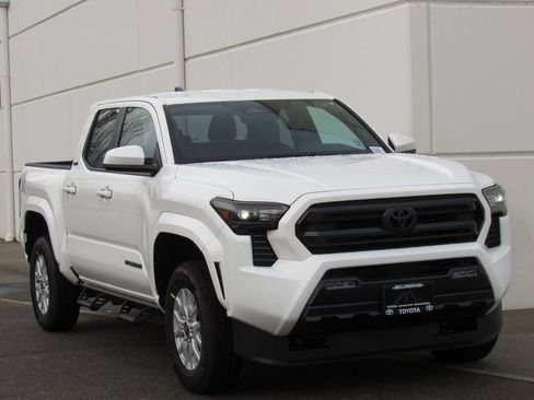 New 2026 Toyota Tacoma 4x4 Double Cab image 2