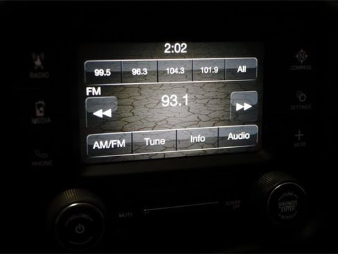 Used 2019 Jeep Wrangler Unlimited Sport S image 9