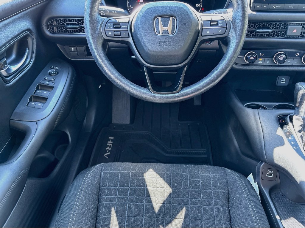 Used 2023 Honda HR-V LX image 20