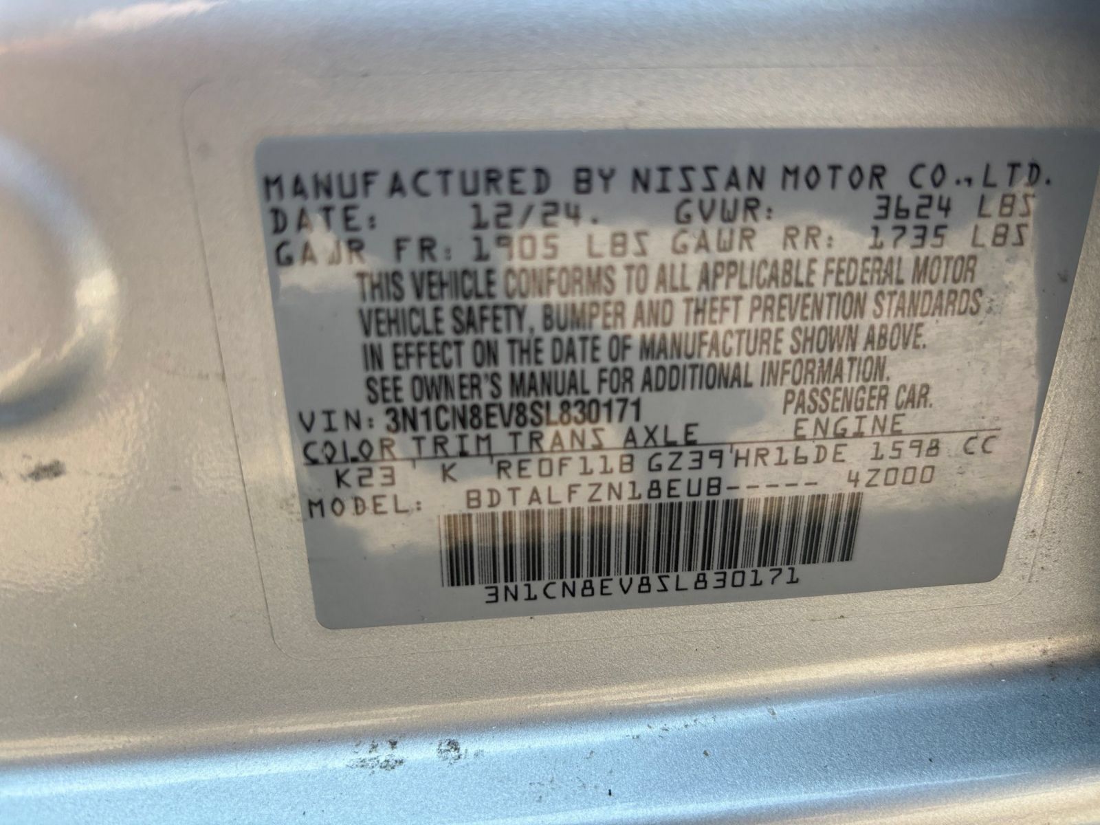 Used 2025 Nissan Versa SV FWD image 25