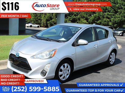 Used 2015 Toyota Prius C Two FWD image 2