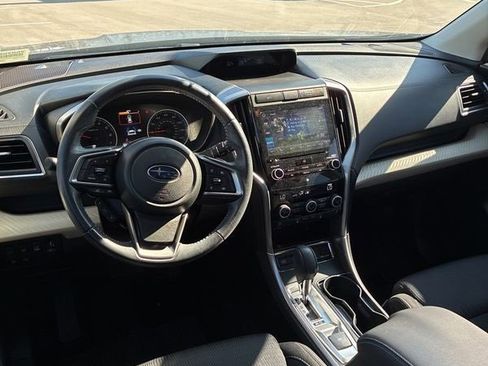 Used 2021 Subaru Ascent Premium w/ Convenience Package image 3
