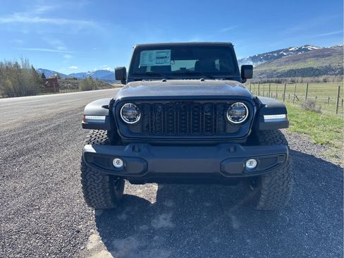 New 2026 Jeep Wrangler Unlimited Sport image 25