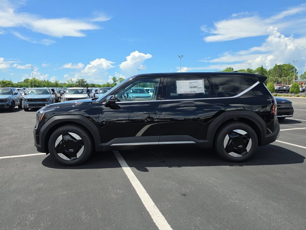 New 2026 Kia EV9 Light RWD image 5