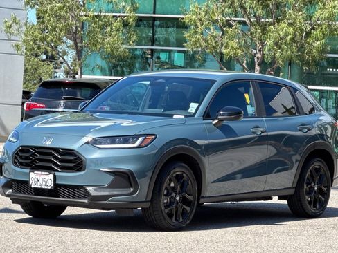 Certified 2023 Honda HR-V Sport image 8