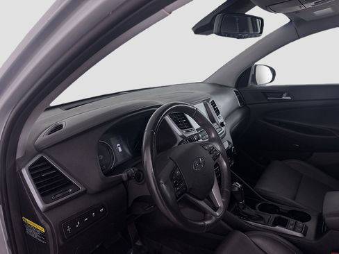 Used 2018 Hyundai Tucson Limited w/ Ultimate Package 02 image 23