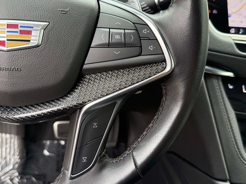 Used 2023 Cadillac XT5 Sportv w/ Technology Package AWD/4WD image 33