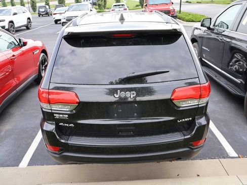 Used 2015 Jeep Grand Cherokee Laredo w/ Quick Order Package 23E AWD/4WD image 13