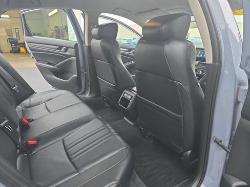 Used 2021 Honda Accord Sport Special Edition image 11