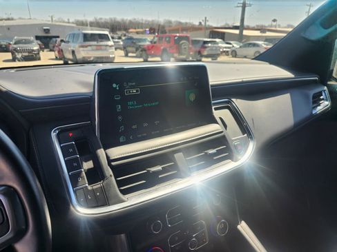 Used 2024 Chevrolet Tahoe LT image 17