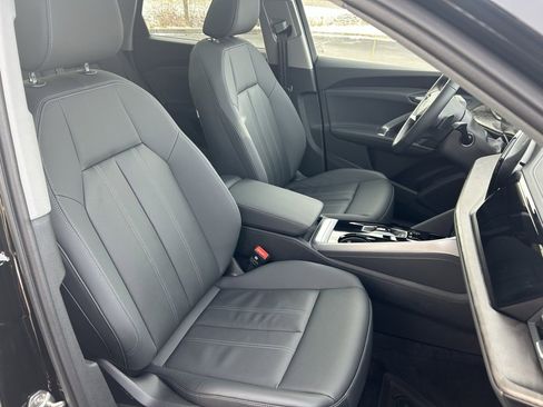 Used 2025 Audi Q5 2.0T Premium w/ Convenience Package image 22