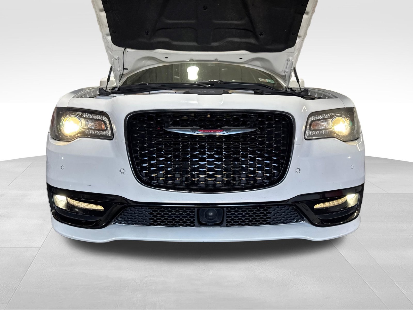 Used 2022 Chrysler 300 S w/ Comfort Group RWD image 23