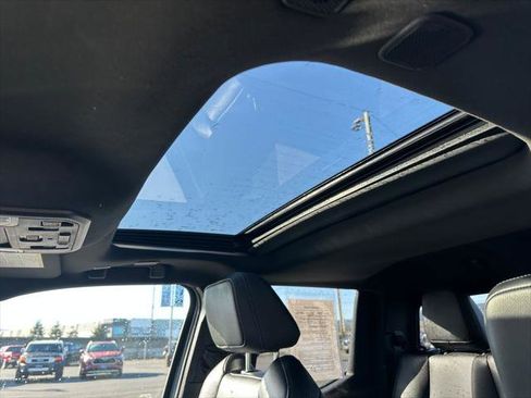 Certified 2024 Toyota Tacoma TRD Off-Road w/ TRD Off Road Premium Package image 23