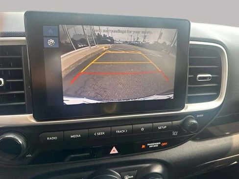 Used 2023 Hyundai Venue SEL w/ Cargo Package FWD image 13