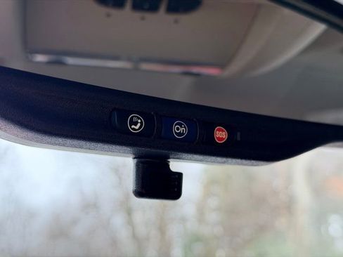 Used 2013 GMC Sierra 1500 SLE w/ Power Tech Package image 15