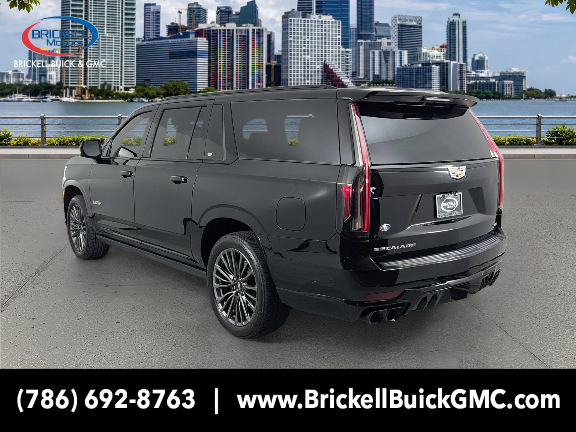 Used 2023 Cadillac Escalade ESV V AWD/4WD image 3