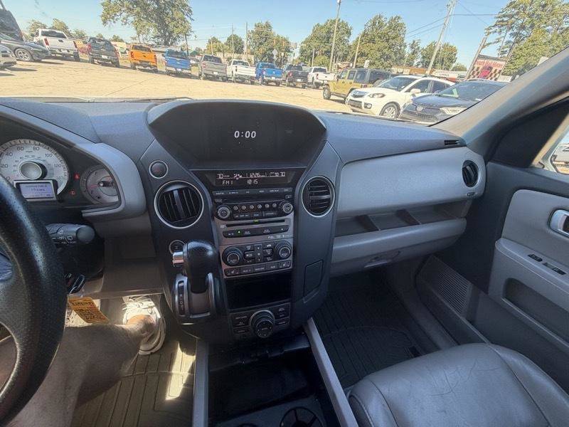 Used 2012 Honda Pilot Touring image 27