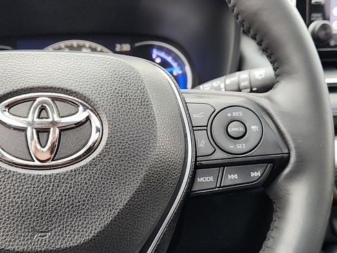 Used 2019 Toyota RAV4 XSE image 18