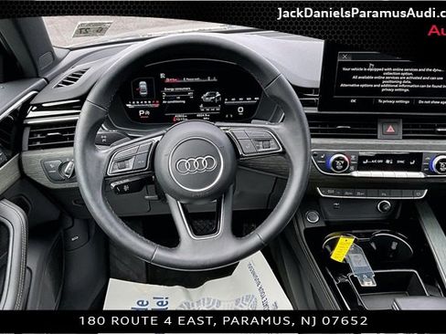 Used 2022 Audi A4 2.0T Premium Plus w/ Premium Plus Package image 5