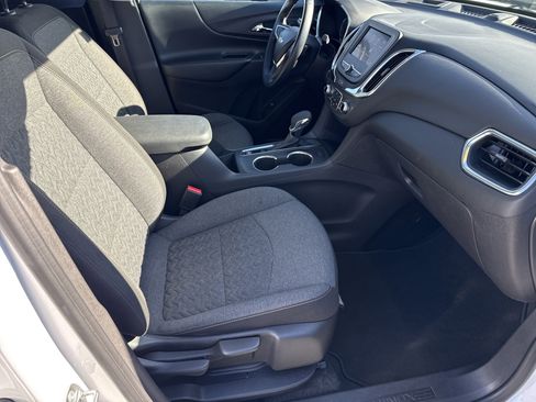 Used 2024 Chevrolet Equinox LT image 14