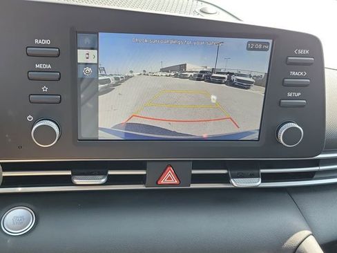 New 2026 Hyundai Elantra Hybrid FWD image 16
