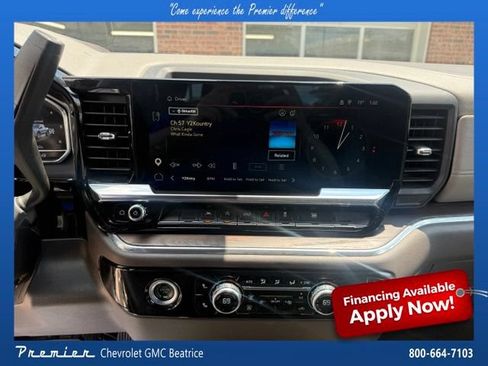 Used 2023 GMC Sierra 1500 SLT AWD/4WD image 26