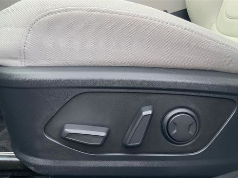 Used 2025 Hyundai Tucson SEL image 17