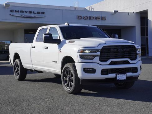 New 2026 RAM 3500 Big Horn AWD/4WD image 2