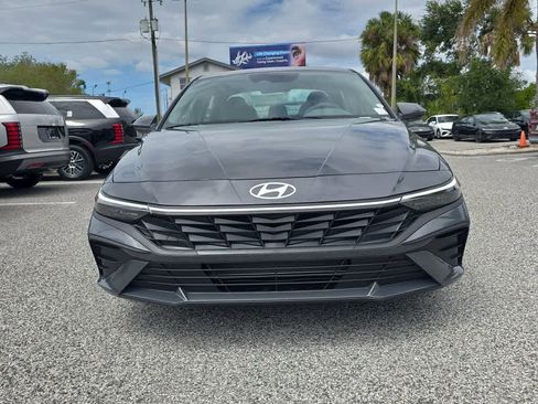 New 2026 Hyundai Elantra SE image 10
