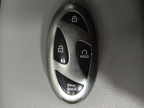 Used 2025 Hyundai Elantra SEL FWD image 32