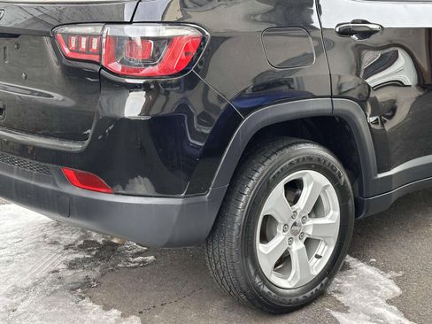 Used 2019 Jeep Compass Latitude image 11