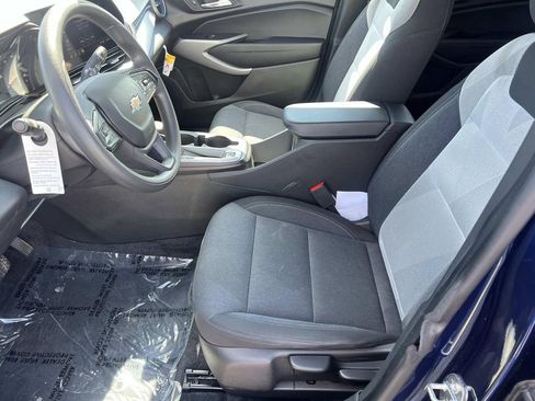 Used 2024 Chevrolet Trax LS w/ LS Convenience Package FWD image 14