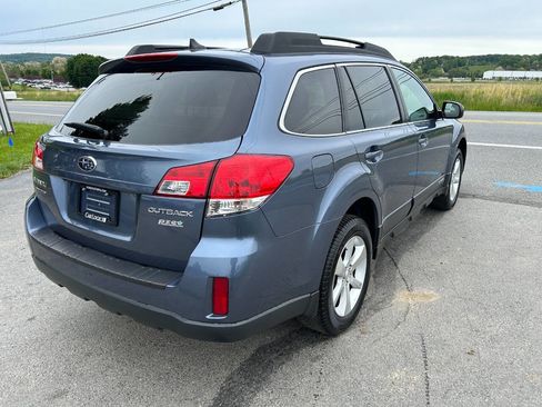 Used 2014 Subaru Outback 2.5i Limited AWD/4WD image 11