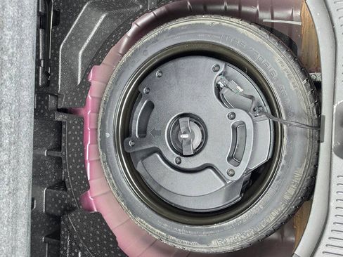Used 2018 Buick Encore Preferred FWD image 22