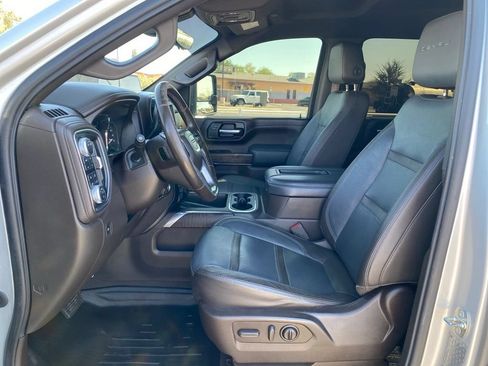 Used 2021 GMC Sierra 3500 Denali w/ Technology Package AWD/4WD image 35
