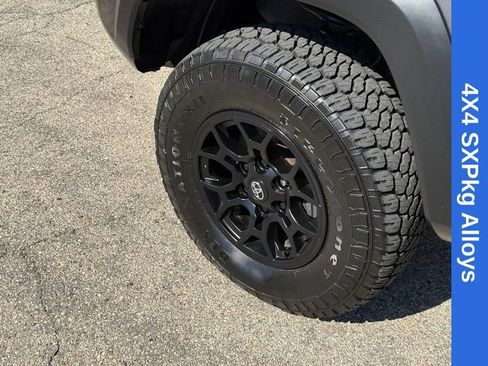 Used 2021 Toyota Tacoma SR w/ SX Package AWD/4WD image 10