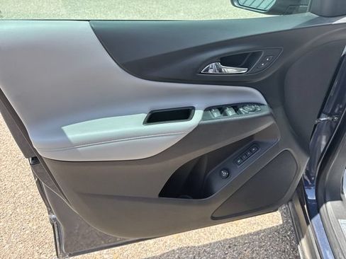Used 2019 Chevrolet Equinox Premier FWD image 10